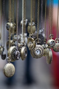 pocket-watches-436567_640